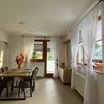 Apartma Arbores Appartement *