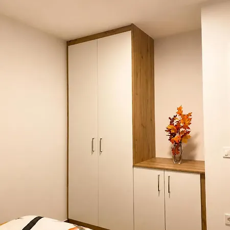 Apartma Arbores Sveti Jurij ob Scavnici