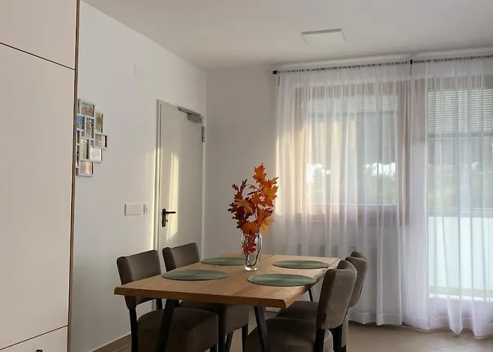 Apartma Arbores Apartamento *